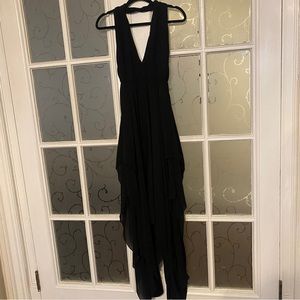 Alice + Olivia size 4 halter black cocktail dress